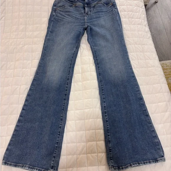 Daze Go Getter Flare Jeans - Picture 5 of 10